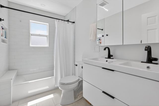 67 Sullivan Street 3, Boston, MA 02129