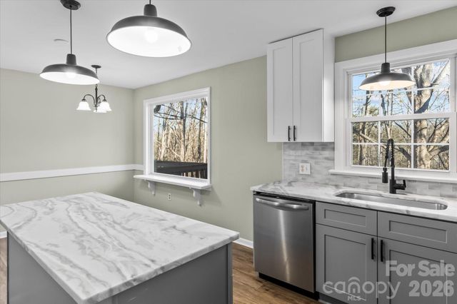 188 Mary Circle, Concord, NC 28025