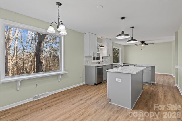 188 Mary Circle, Concord, NC 28025