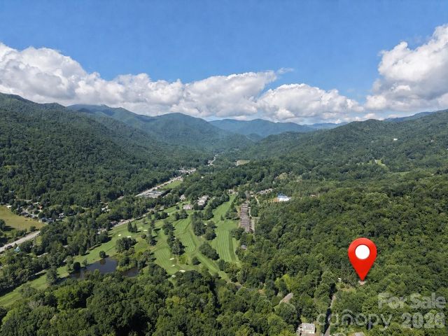 969 Mountain View Drive, Maggie Valley, NC 28751