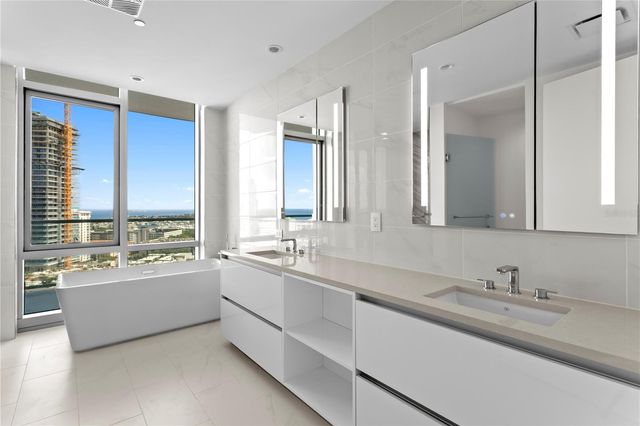 400 CENTRAL AVENUE 1801, St Petersburg, FL 33701