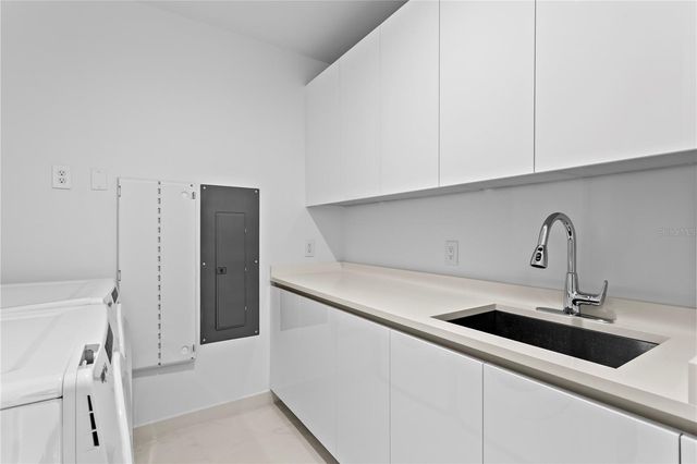 400 CENTRAL AVENUE 1801, St Petersburg, FL 33701