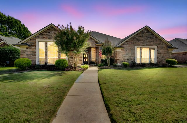 2616 Brookwood Drive, Mansfield, TX 76063