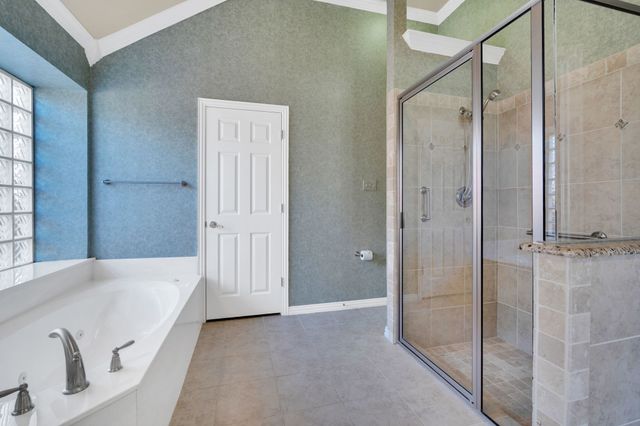 2616 Brookwood Drive, Mansfield, TX 76063