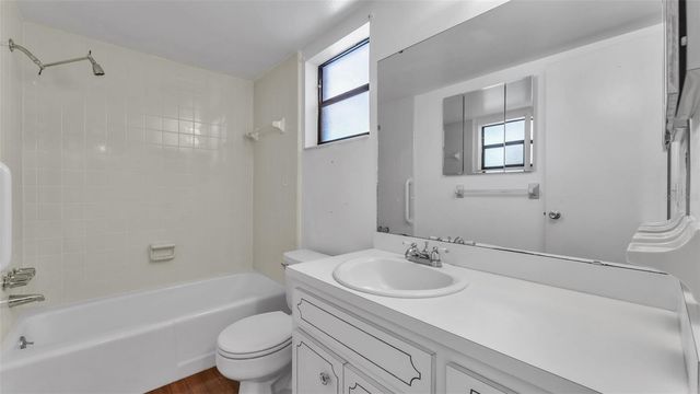 487 LAKE CAROLYN CIRCLE, Lakeland, FL 33813