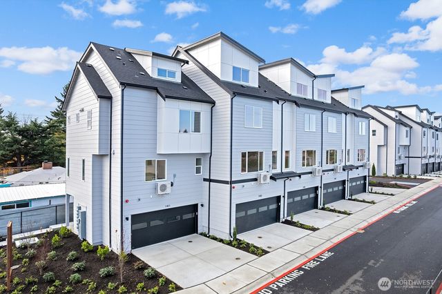 1411 SW 111th Lane, Seattle, WA 98164