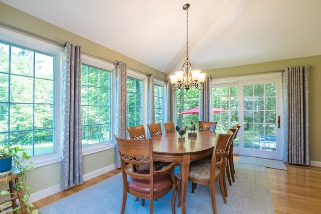 26 Briar Hill Rd, Williamsburg, MA 01096