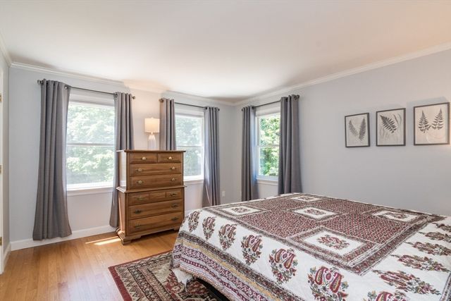 26 Briar Hill Rd, Williamsburg, MA 01096