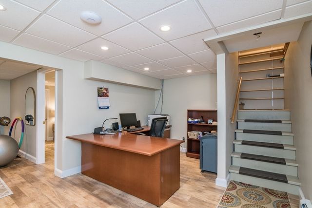 26 Briar Hill Rd, Williamsburg, MA 01096