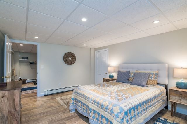 26 Briar Hill Rd, Williamsburg, MA 01096