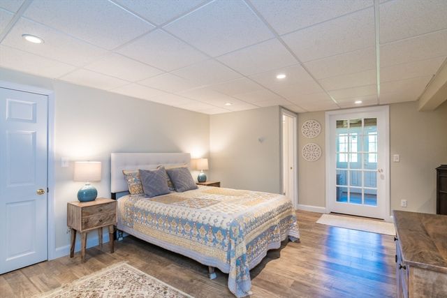 26 Briar Hill Rd, Williamsburg, MA 01096