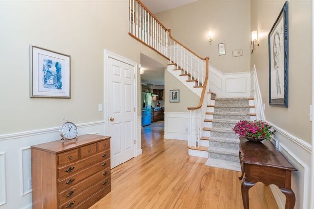 26 Briar Hill Rd, Williamsburg, MA 01096