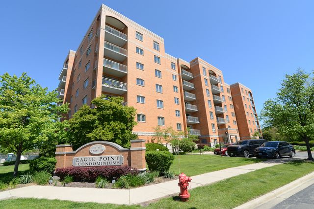 6801 N MILWAUKEE Avenue 707, Niles, IL 60714