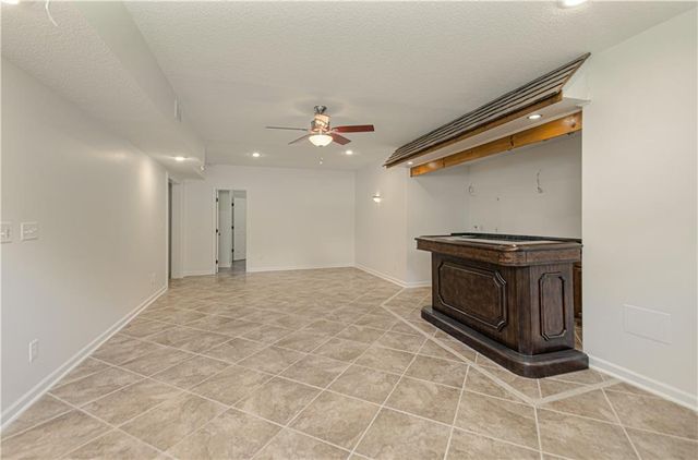 7205 NE 84th Court, Kansas City, MO 64157