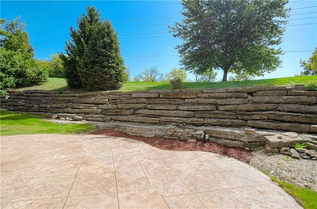 7205 NE 84th Court, Kansas City, MO 64157