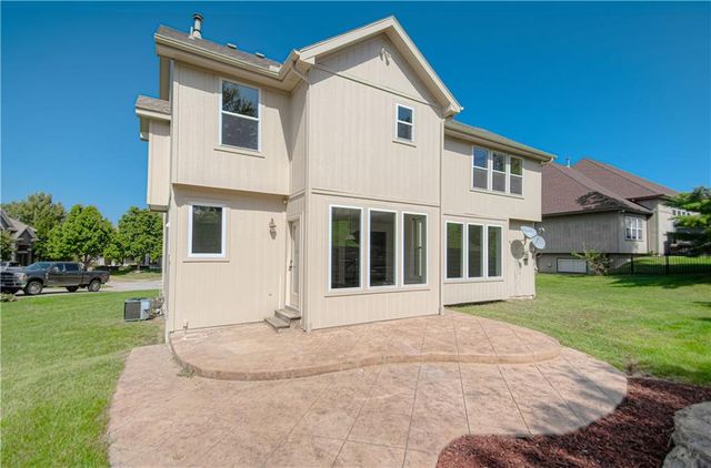 7205 NE 84th Court, Kansas City, MO 64157