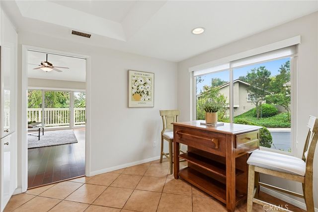 602 Calle Mirador, Oak Park, CA 91377