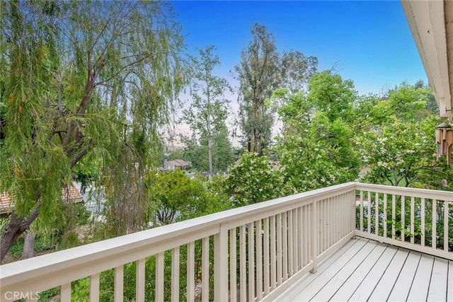 602 Calle Mirador, Oak Park, CA 91377