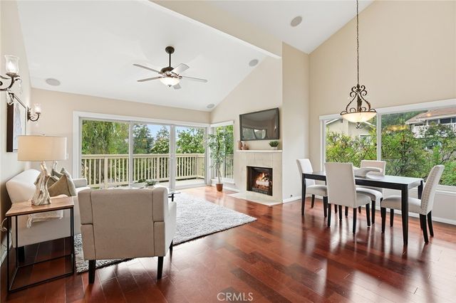 602 Calle Mirador, Oak Park, CA 91377