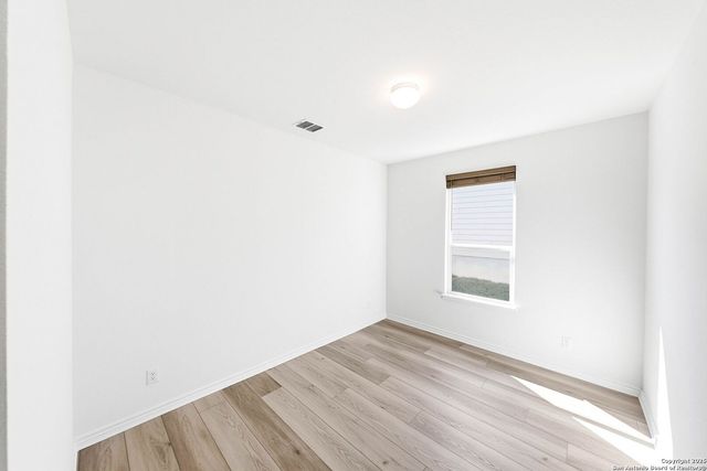 118 mission lake, Boerne, TX 78006