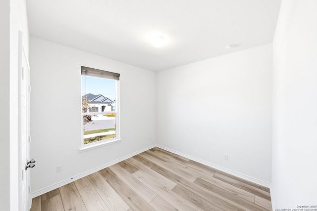 118 mission lake, Boerne, TX 78006