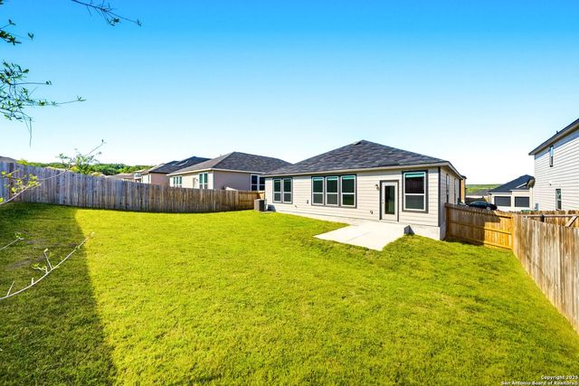 118 mission lake, Boerne, TX 78006