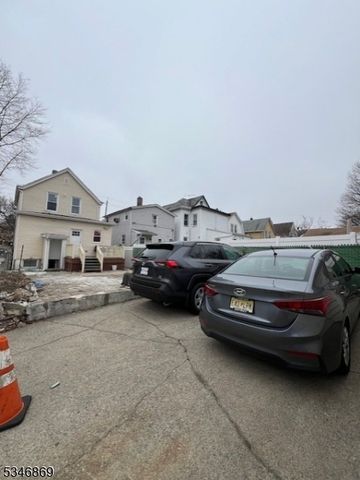 239 Summer St, Passaic City, NJ 07055