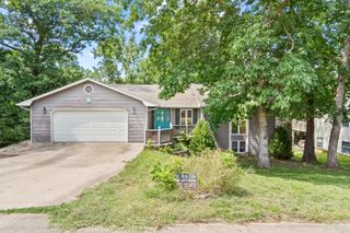 1809 BLUE RIDGE RD, Columbia, MO 65202