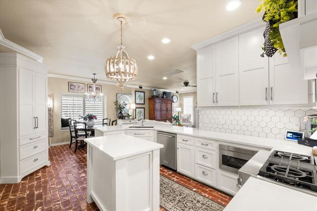 12017 Rosemeade Court, Oklahoma City, OK 73162