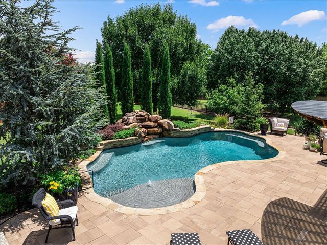 12017 Rosemeade Court, Oklahoma City, OK 73162