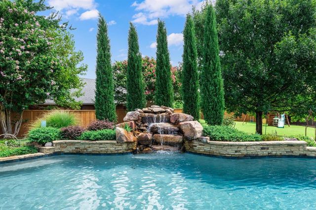 12017 Rosemeade Court, Oklahoma City, OK 73162