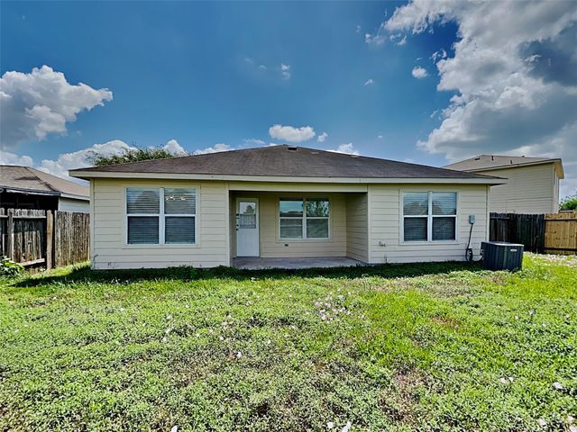 3926 Cloudbluff Lane, Richmond, TX 77469