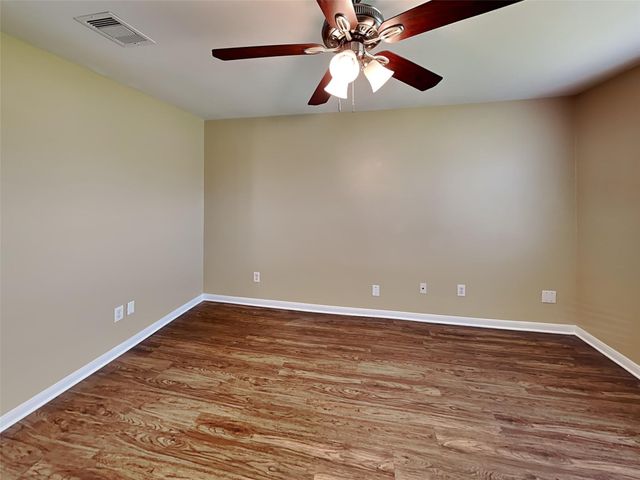 3926 Cloudbluff Lane, Richmond, TX 77469