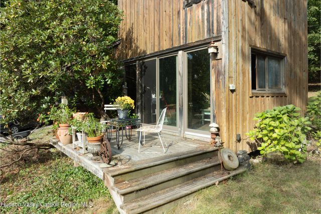 1635 High Falls Road, Catskill, NY 12414