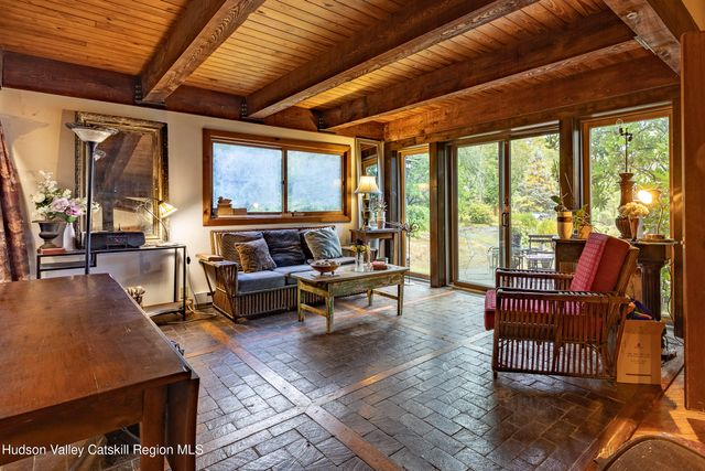 1635 High Falls Road, Catskill, NY 12414