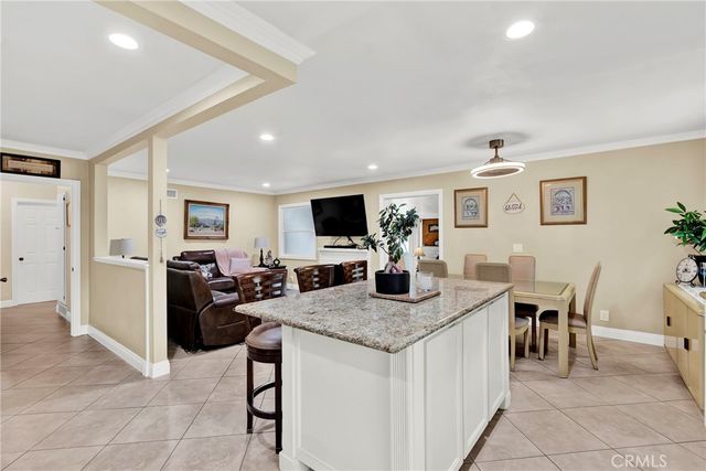 2501 Deodar st, Santa Ana, CA 92705