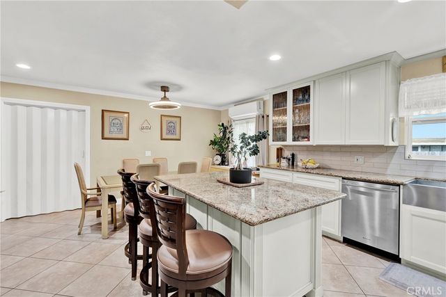 2501 Deodar st, Santa Ana, CA 92705