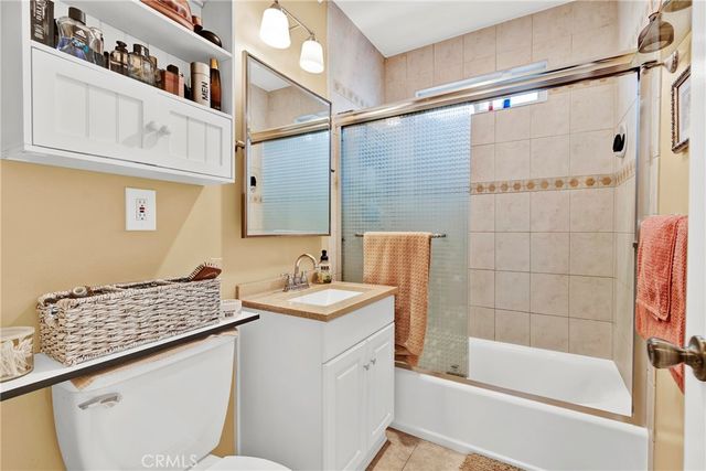 2501 Deodar st, Santa Ana, CA 92705