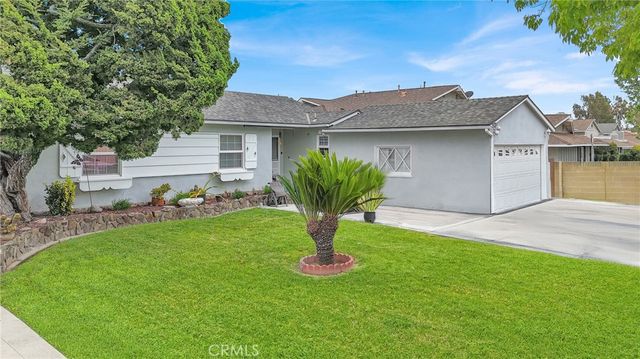 2501 Deodar st, Santa Ana, CA 92705