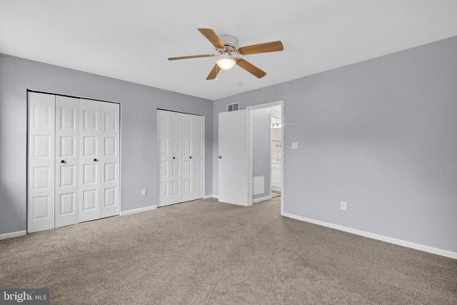 46 VILLAGE DR, Dover, DE 19904