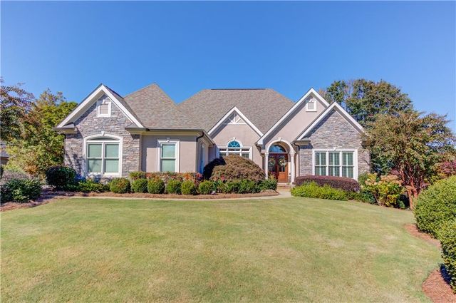 380 Fairway Circle, Monroe, GA 30656
