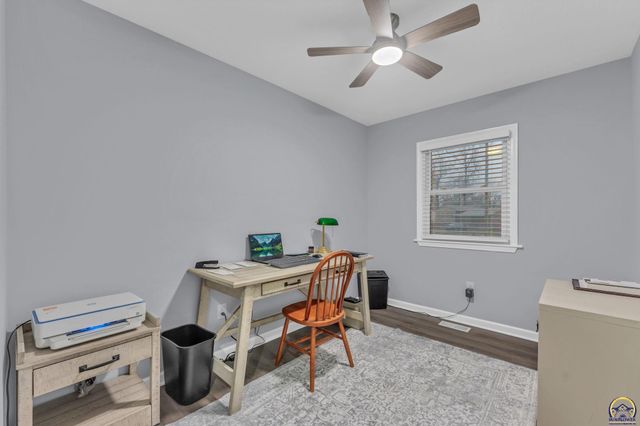 2600 SW Belle AVE, Topeka, KS 66614