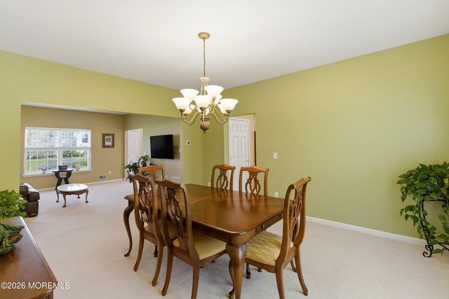 6 Etty Court, Manchester, NJ 08759