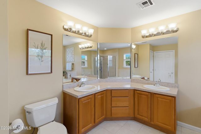 6 Etty Court, Manchester, NJ 08759