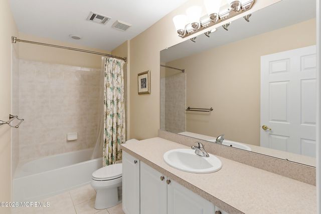 6 Etty Court, Manchester, NJ 08759