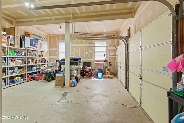 6 Etty Court, Manchester, NJ 08759
