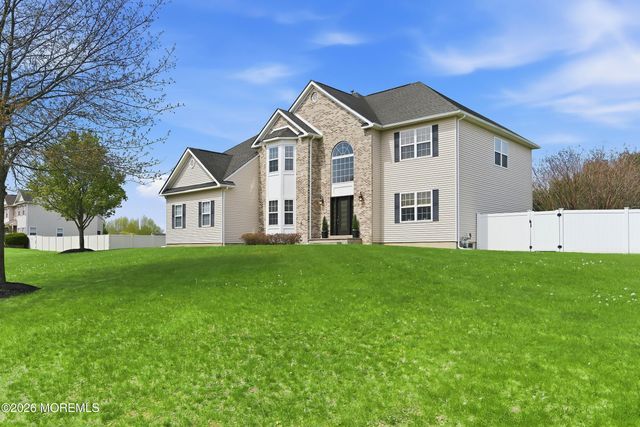 6 Etty Court, Manchester, NJ 08759
