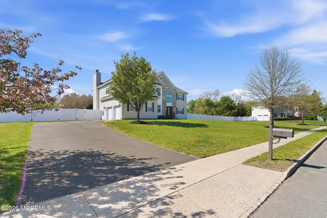 6 Etty Court, Manchester, NJ 08759