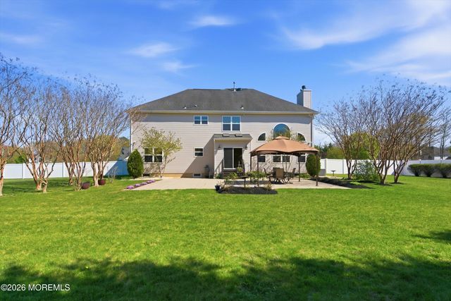6 Etty Court, Manchester, NJ 08759