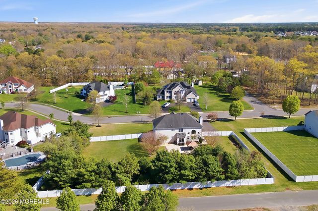 6 Etty Court, Manchester, NJ 08759